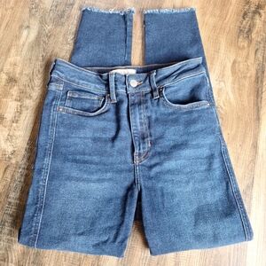 We The Free High Rise Cropped Jean Size 28